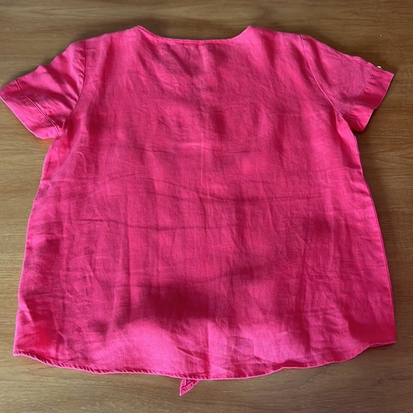 Ellen Tracy Short Sleeve Shirt, 100% Linen, Tie Front & Key Hole Accent,… - Picture 7 of 15